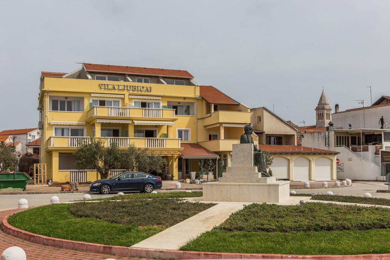 Villa Ljubica Pakoštane エクステリア 写真